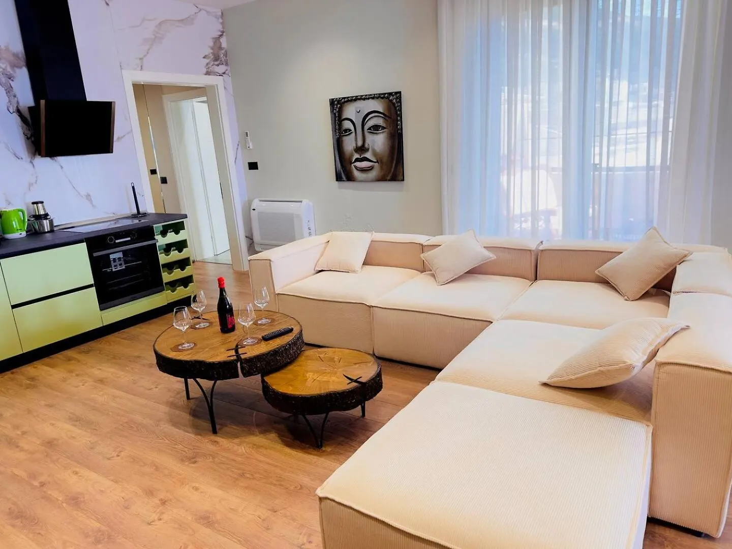 Sea View Luxury Penthouse,3Rooms Vlore 0*,  Albania