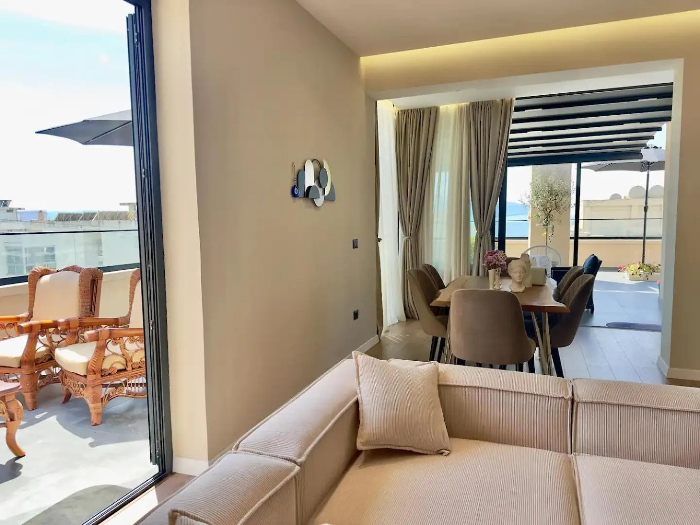 Sea View Luxury Penthouse,3Rooms Vlore Apartment